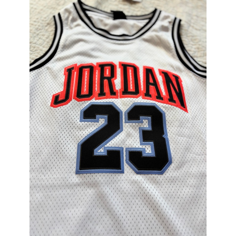 Jordan Boy's Basketball Jersey White Bright Colors Size XL